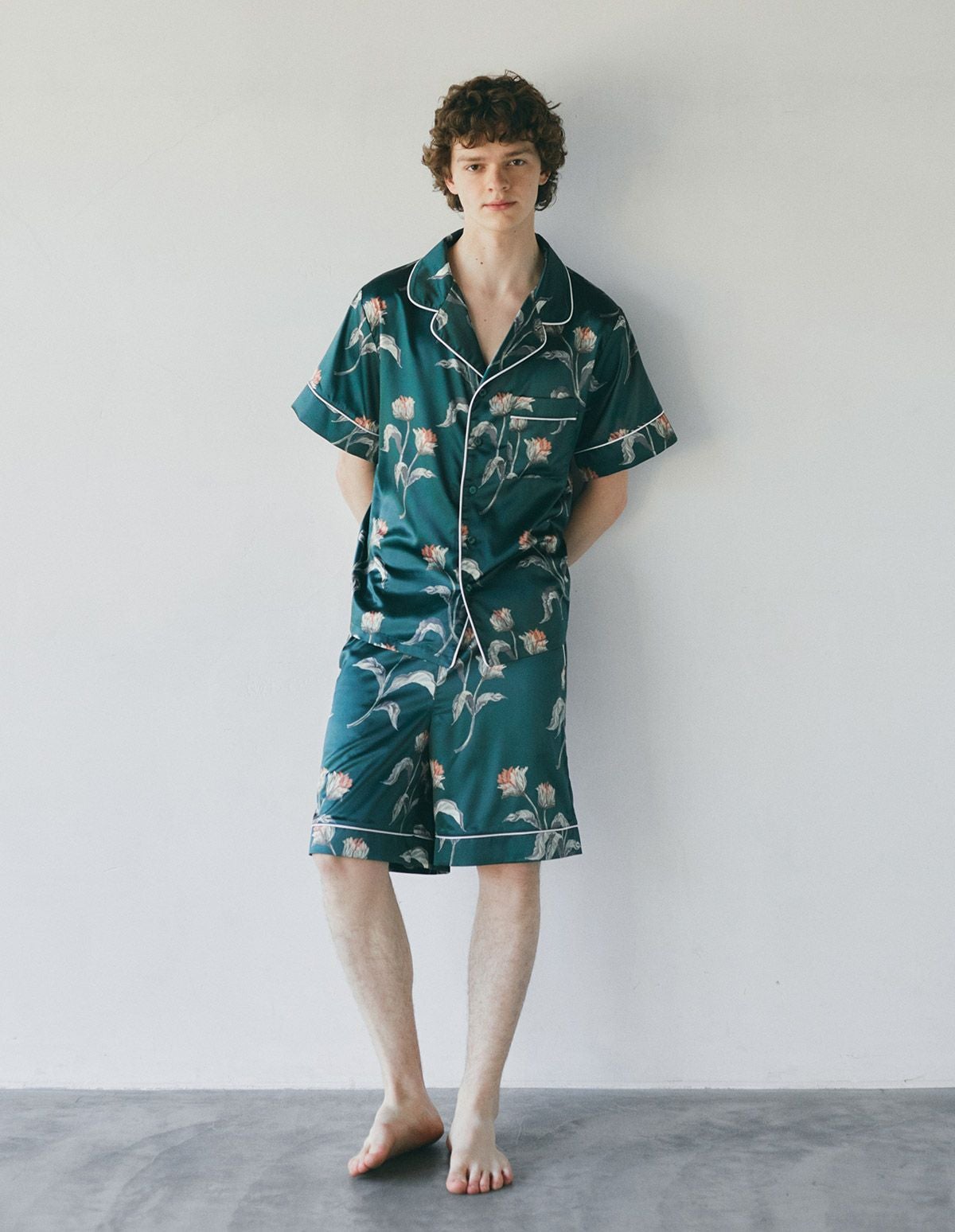 オールド ドット柄パジャマ(ガウン)ダークグリーン L-XL FLOWER