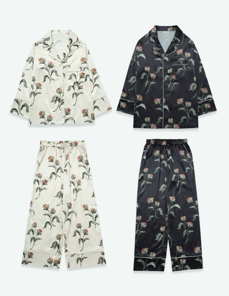 アイボリー(レディース)＋ネイビー(メンズ)